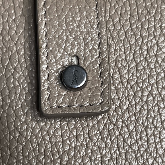 Saint Laurent Bi-fold leather wallet - Picture 3 of 15